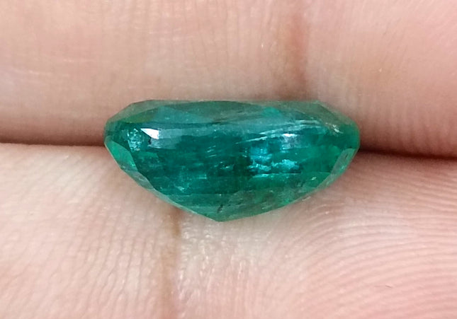5.36ct Natural Zambian Emerald, Deep Pure Green Cushion Cut Minor Oiled Loose Gemstone.