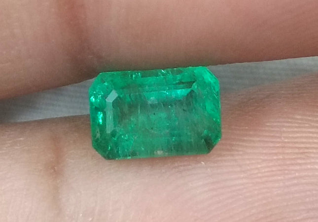 1.81ct GSI Certified Medium Deep Golden Green Zambian Emerald Minor Oiled Loose Gemstone