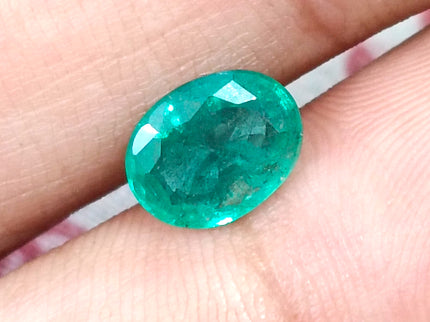 1.87ct Natural Emerald Medium Green Oval Cut SGL Certified Minor oil Gemstonr