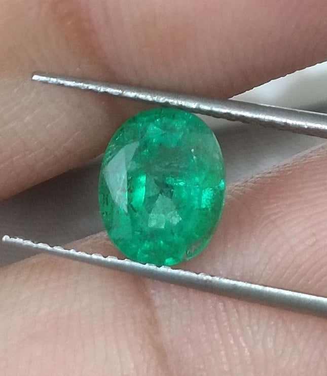 1.61ct Certified Natural Swat Emerald, Oval cut Loose Gemstone