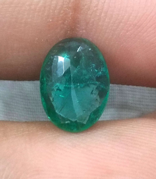 2.41ct Certified Natural Zambian Emerald.