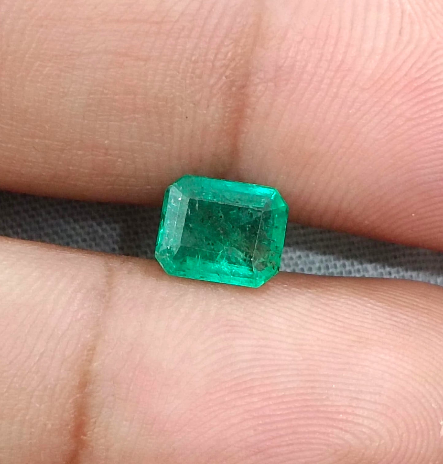 1.45ct Zambian Emerald, 100% Natural Earth Mined Gemstone