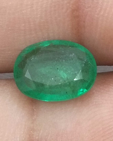 GSI USA Certified Medium Vivid Green Natural Zambian Emerald Minor Oiled Loose Gemstone