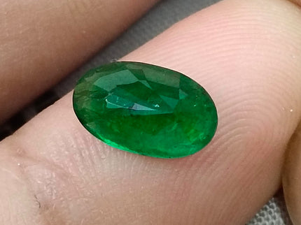 2.46ct Natural Emerald Top Vivid Deep Green Zambian Oval Cut GSI Certified Gemstone