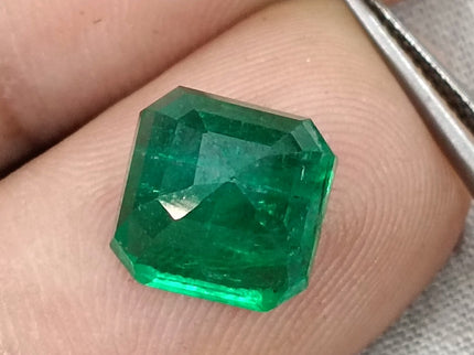 4.78ct Exceptional Top Vivid Green Zambian Emerald, Certified Natural Octagon Cut Loose Gemstone