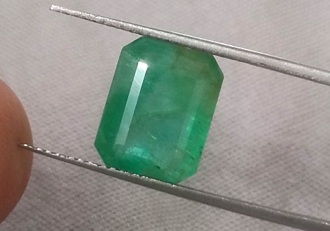 4.50ct GSI USA Certified Medium Green Swat Emerald Minor Oiled Loose Gemstone