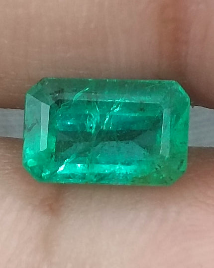GSI Certified 1.84ct Deep Green Natural Zambian Emerald Minor Oiled Loose Gemstone