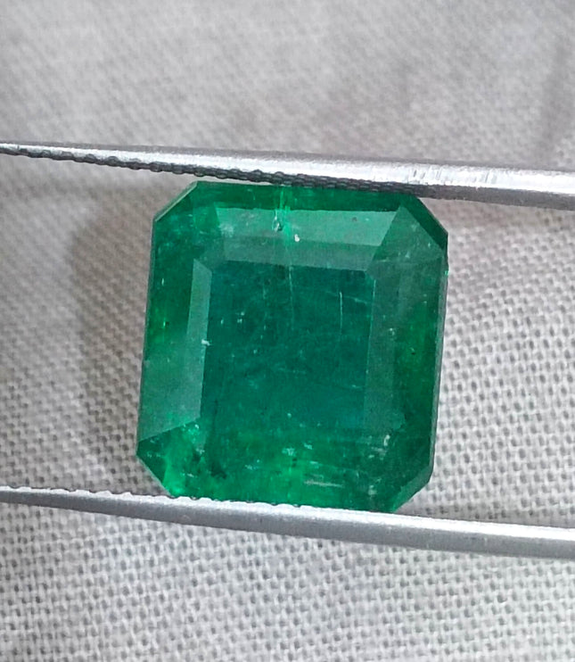 7.62ct Deep Vivid Green Zambian Emerald, Natural Gemstone