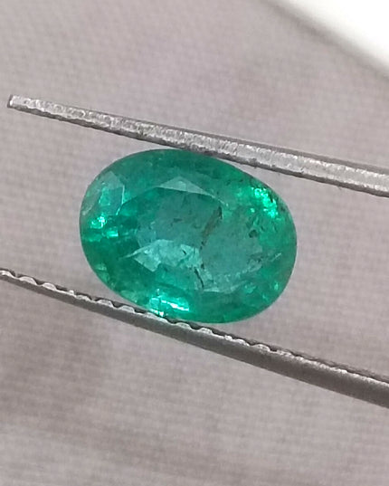 GSI USA Certified 1.31ct Medium Light Shamrock Green Zambian Emerald Minor Oiled Loose Gemstone