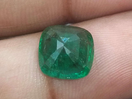 3.38ct Certified Zambian Emerald, Deep Vivid Green Gemstone.