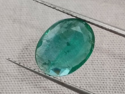 Certified 2.19ct Medium Deep Green Natural Emerald.
