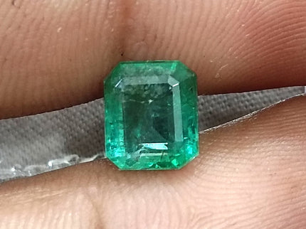 2.60ct Natural Emerald Medium Green SGL Certified Octagon Cut Loose Gemstone