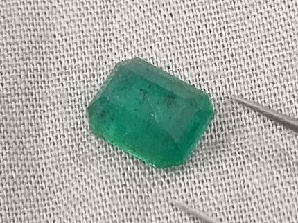 Certified 2.28ct Medium Green Zambian Emerald.
