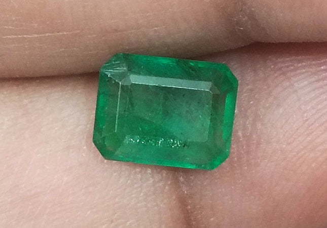 1.78ct GSI Certified Deep Glass Green Zambian Emerald Minor Oiled Loose Gemstone