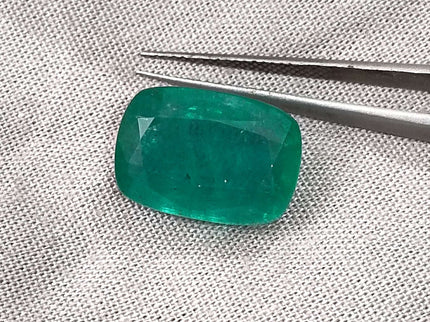 Natural Emerald 9.75ct Zambian GSI Certified Medium Deep Green Cushion Cut Loose Gemstone
