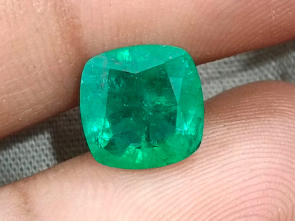 2.79ct Emerald Natural Spring Green GSI Certified Cushion Cut Loose Gemstone