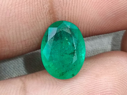 4.33ct Natural Emerald Medium Spring Green SGL Certified Oval Cut Gemstone