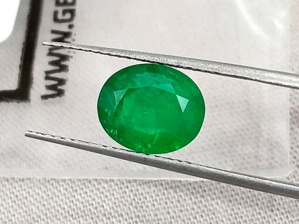 Vivid Green 1.95ct Zambian Emerald Certified Natural Oval Cut Loose Stone