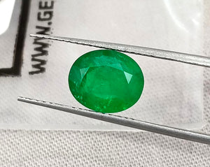 Vivid Green 1.95ct Zambian Emerald Certified Natural Oval Cut Loose Stone