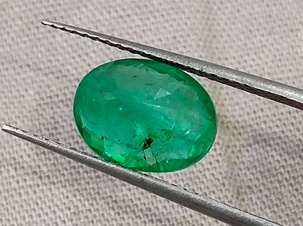 Swat Emerald 2.39ct Certified Natural Medium Green Loose Gemstone