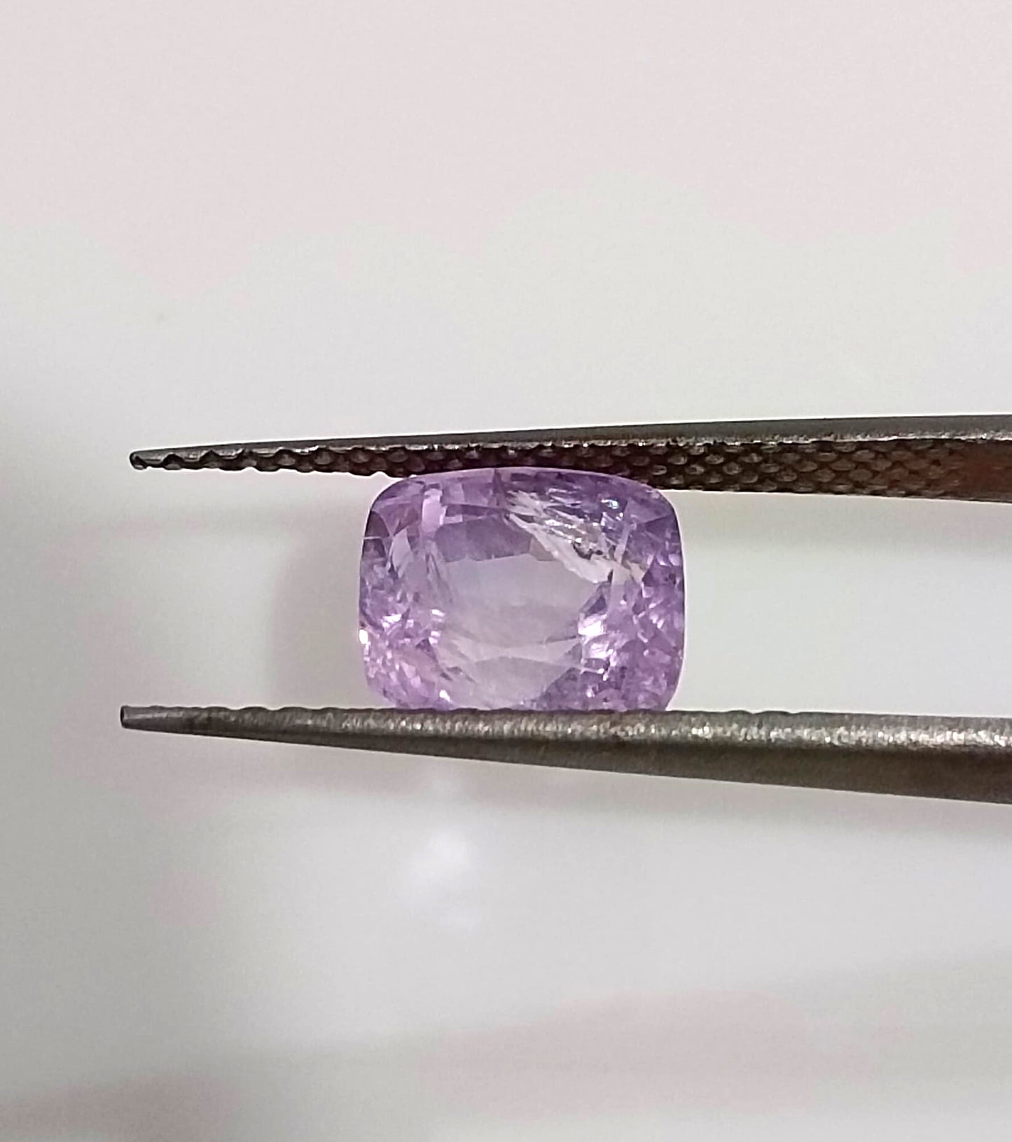 2.06ct Lavender Color Ceylon Sapphire , 100% Natural Untreated Gemstone