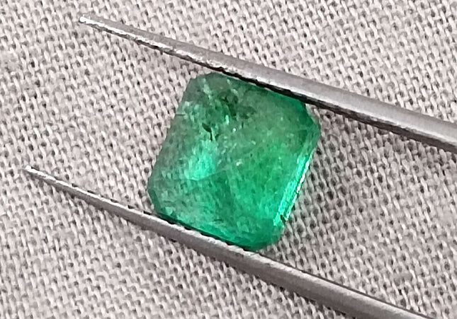 GSI Certified 1.51ct Medium Green Emerald Cut Natural Zambian Emerald Minor Oiled Loose Gemstone