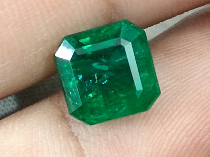 4.78ct Exceptional Top Vivid Green Zambian Emerald, Certified Natural Octagon Cut Loose Gemstone