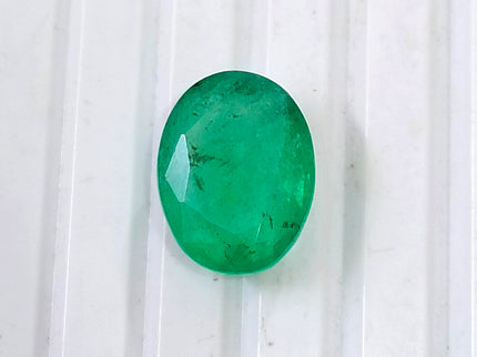 4.33ct Natural Emerald Medium Spring Green SGL Certified Oval Cut Gemstone