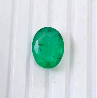 4.33ct Natural Emerald Medium Spring Green SGL Certified Oval Cut Gemstone