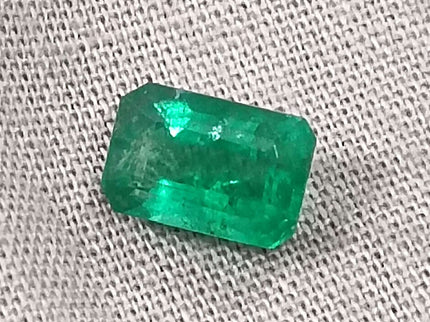 1.35ct Panjshir Emerald, Certified Natural minor oiled Stone