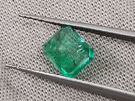 1.06ct Natural Zambian Emerald, Certified Minor Oiled Loose Gemstone
