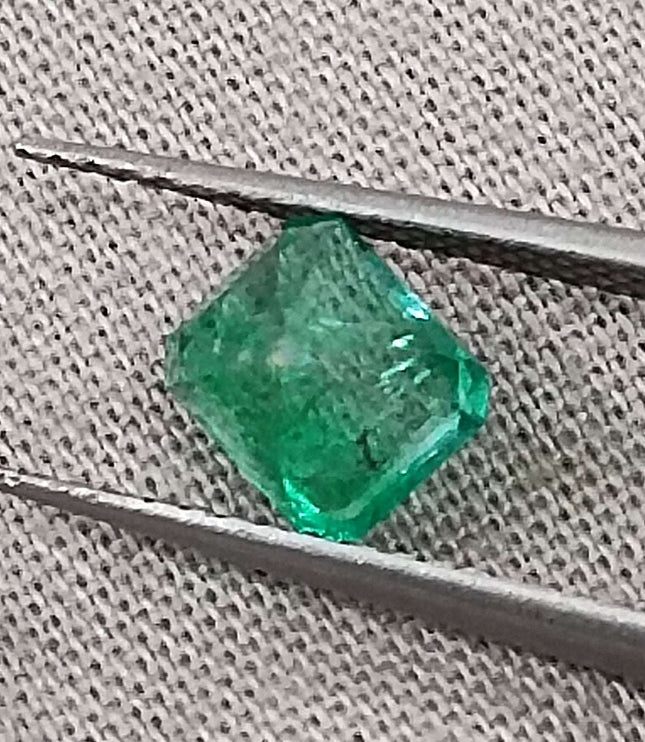 1.06ct Natural Zambian Emerald, Certified Minor Oiled Loose Gemstone
