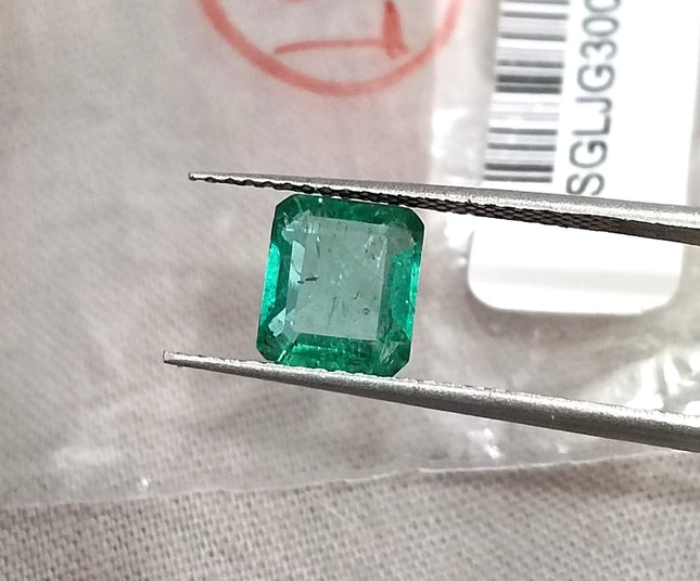 1.41ct Zambian Emerald Natural SGL Certified Medium Green Minor Oiled Loose Gemstone