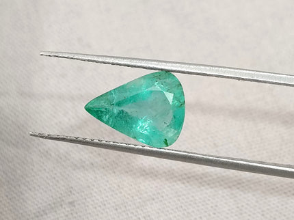 2.00ct Emerald Natural Pastel Green Pear Cut Zambian Loose Minor
