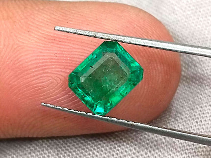 Zambian Emerald 1.70ct Natural Certified Glass Green  Minor Oiled Loose Gemstone