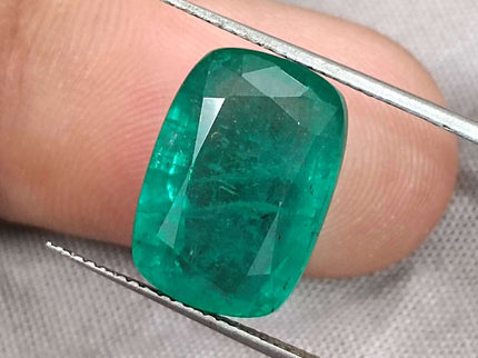 Natural Emerald 9.75ct Zambian GSI Certified Medium Deep Green Cushion Cut Loose Gemstone