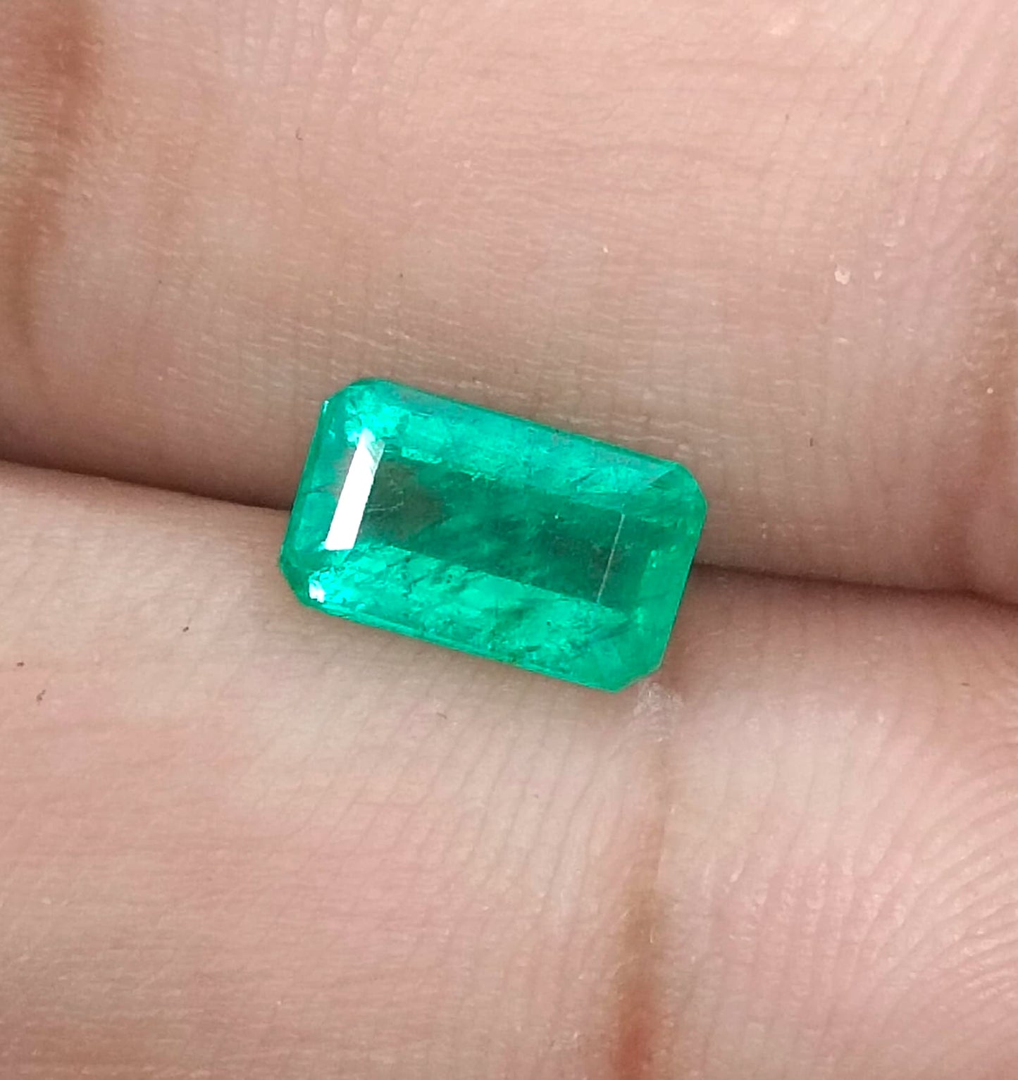 1.50ct Colombian Emerald, 100% Natural Earth Mined Gemstone