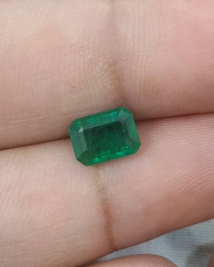GSI Certified 1.51ct Deep Golden Green Natural Zambian Emerald Minor Oiled Loose Gemstone