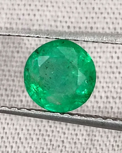 0.88ct Round Cut Natural Zambian Emerald