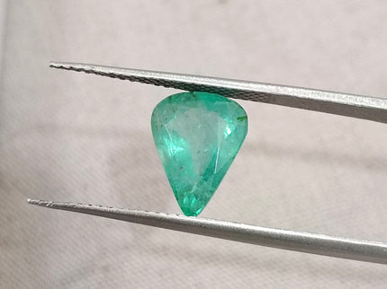 2.00ct Emerald Natural Pastel Green Pear Cut Zambian Loose Minor