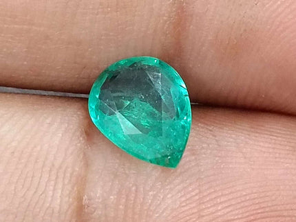 GSI Certified 1.65ct Zambian Natural Emerald