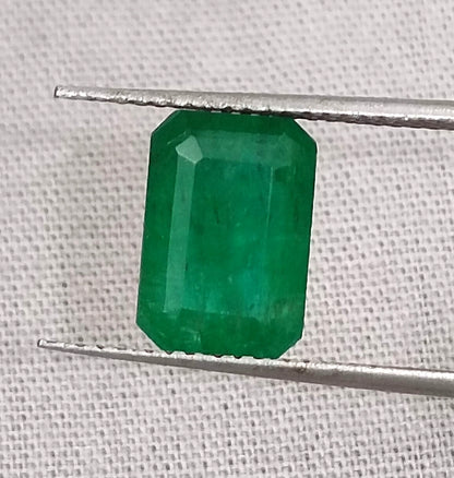 GSI Certified 3.29ct Deep Velvet Green Emerald, Natural Gemstone