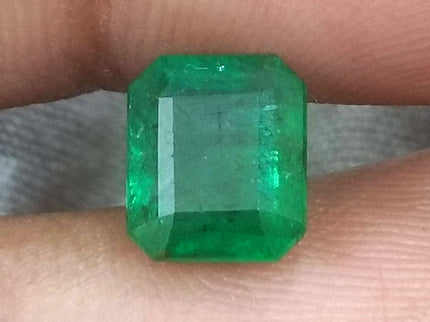 Certified 2.09ct Zambian Natural Emerald.