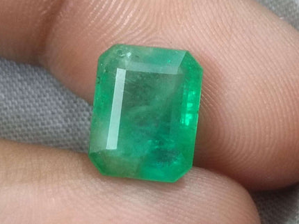 4.50ct Certified Swat Natural Emerald Stone