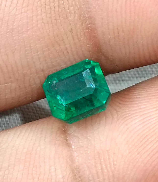 2.41ct Natural Emerald Vivid Green GSI Certified Octagon Cut Gemstone