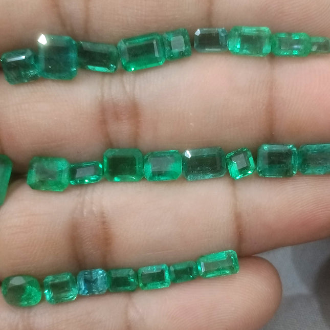 20.64ct Medium to Vivid Green Zambian Emerald Parcel Minor Oiled Loose Gemstones