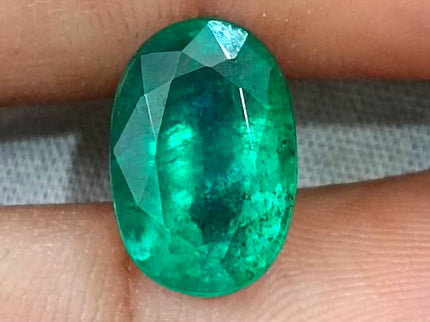 Natural Emerald 5.67ct Deep Green Zambian Origin Oval Cut Minor Oiled Loose Gemstone