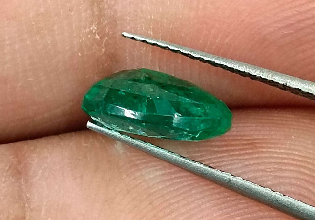 GSI Certified 2.42ct Medium Green Zambian Emerald Minor Oiled Loose Gemstone