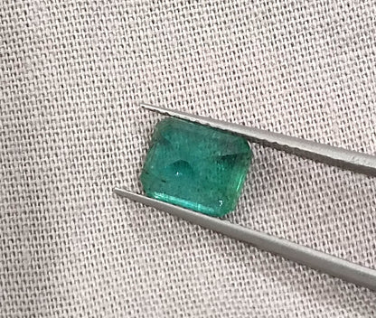 1.57ct Zambian Emerald, 100% Natural Gem