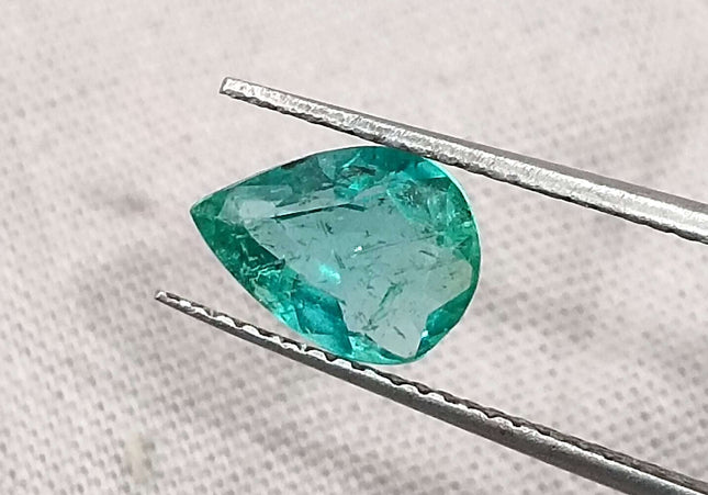 GSI Certified 1.15ct Medium Green Zambian Emerald Minor Oiled Loose Gemstone